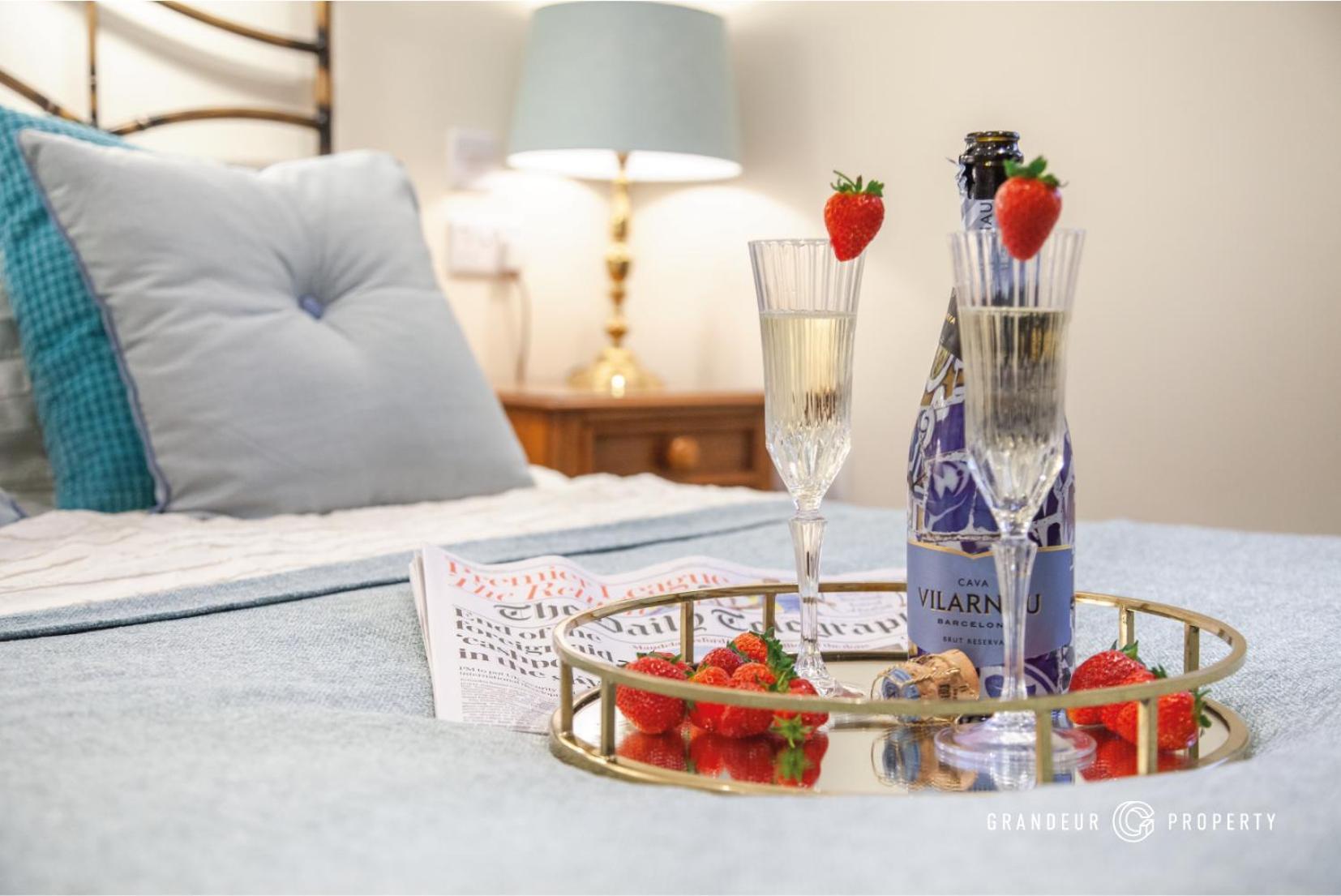 The Gardenside Apartment By Grandeur Property ボーンマス エクステリア 写真